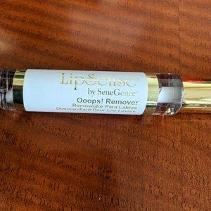 LipSense Oops Remover